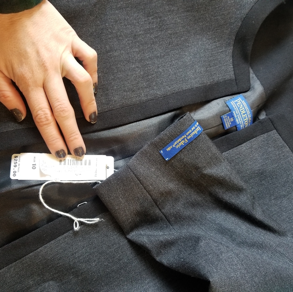 Pendleton Blazer - image 6